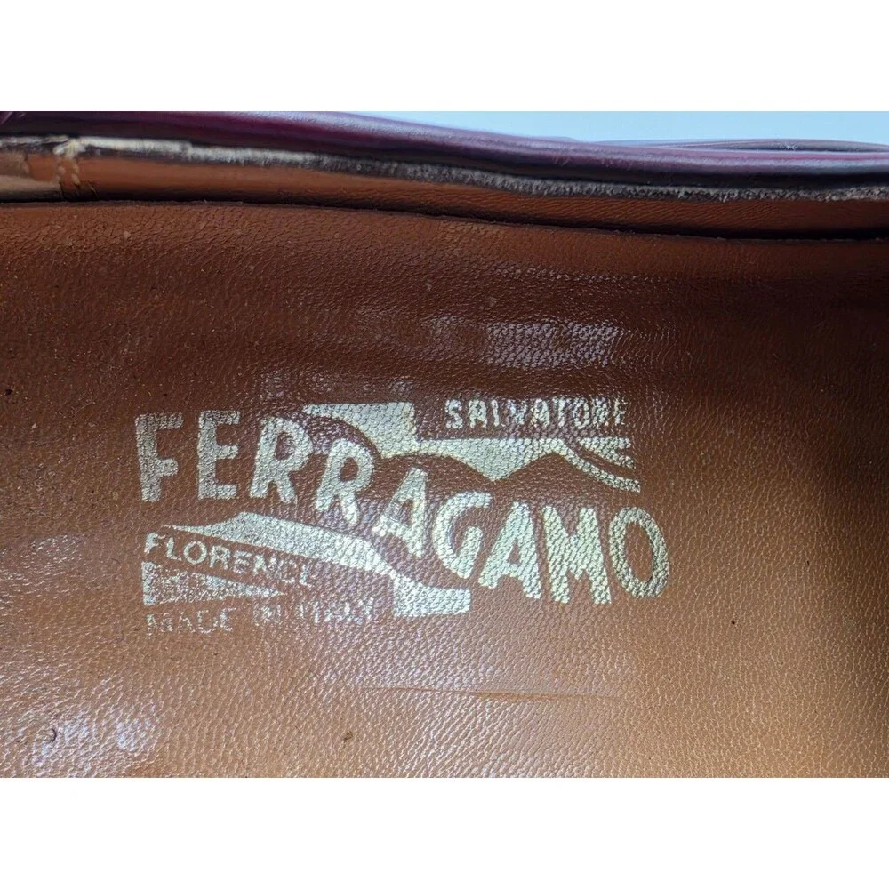 Salvatore Ferragamo Mens Burgundy Leather Tassel Brogue  Loafers Size 10 EE Wide